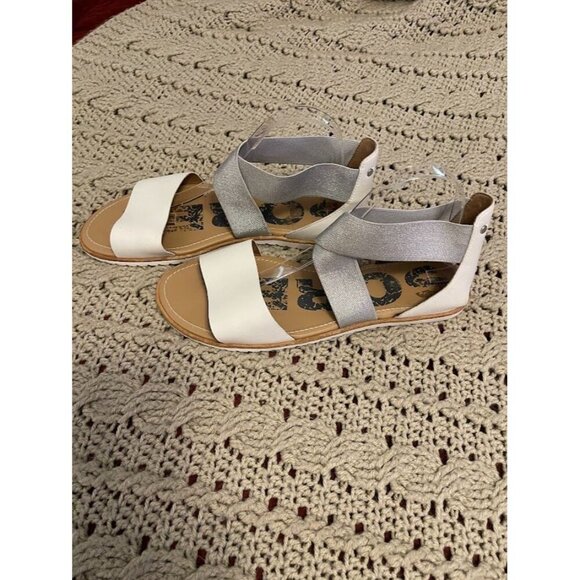 Sorel Women SZ 12 Open-Toe Sandals Elastic Silver Straps & White Leather Accents - Picture 7 of 16